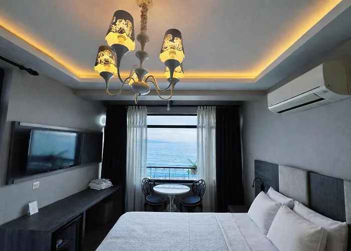 Yali Bahce Mudanya * Burgaz