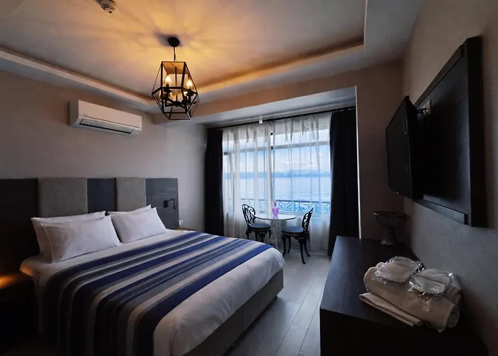 Yali Bahce Mudanya * Burgaz